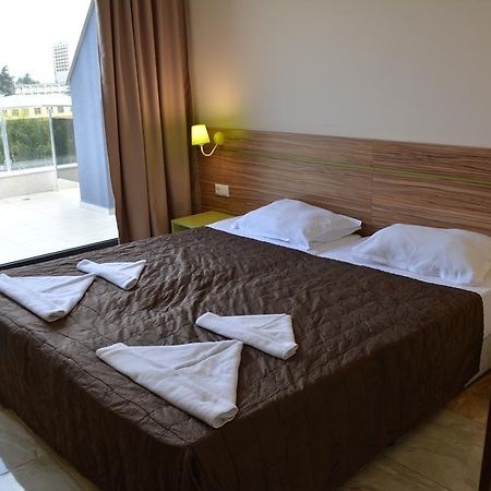 Tm Deluxe Hotel サニービーチ エクステリア 写真