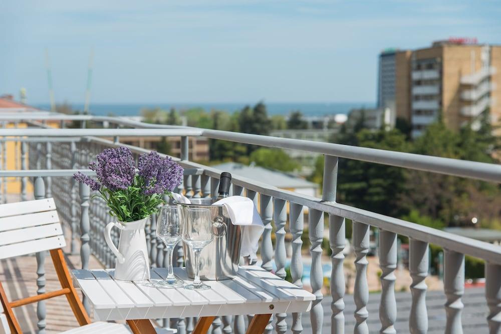 Tm Deluxe Hotel サニービーチ エクステリア 写真