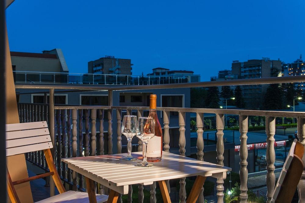 Tm Deluxe Hotel サニービーチ エクステリア 写真