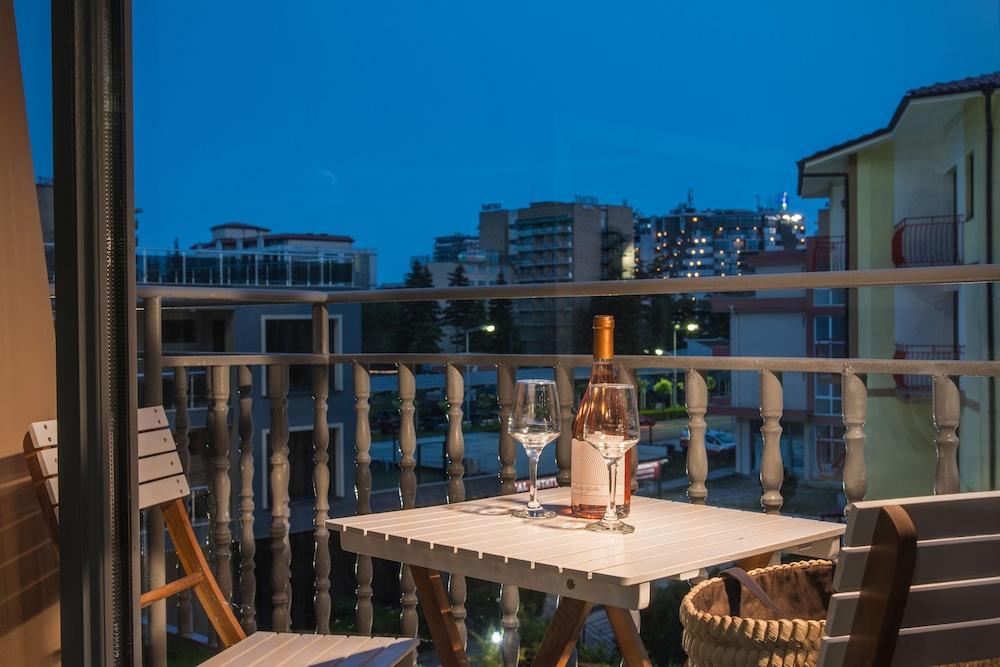 Tm Deluxe Hotel サニービーチ エクステリア 写真