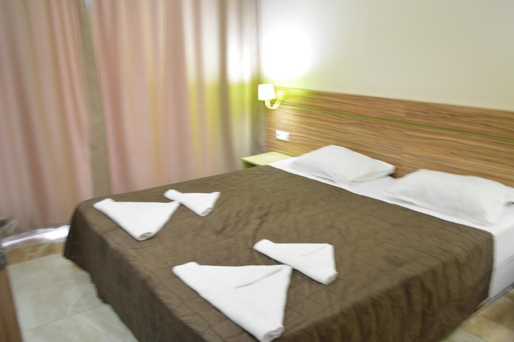 Tm Deluxe Hotel サニービーチ エクステリア 写真
