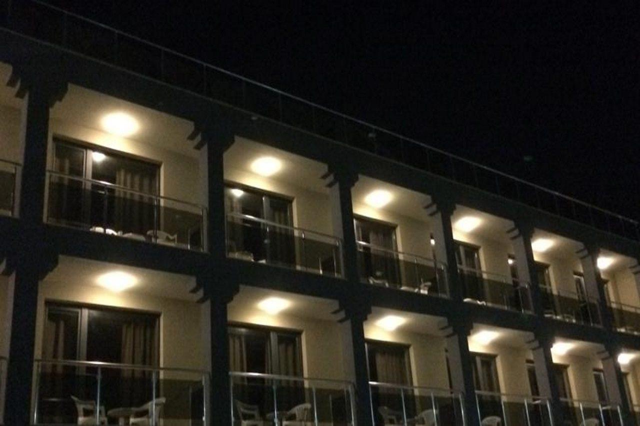 Tm Deluxe Hotel サニービーチ エクステリア 写真